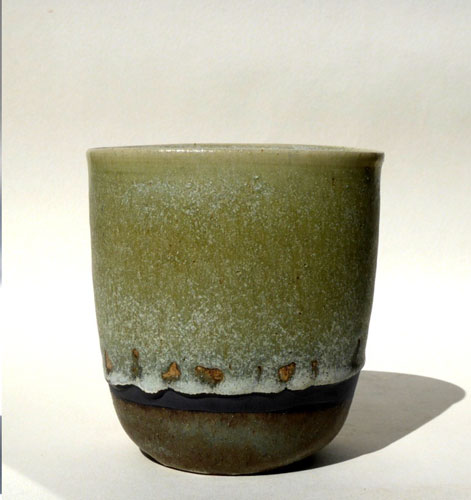 Vase in Erdttönen aus glasiertem Steinzeug / Keramik, des Hamburger Künstlers Jürgen Wulf