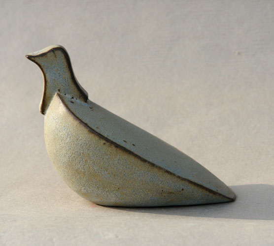 Vogelskulptur - Kunstwerk - Kunstobjekt aus glasiertem Steinzeug des Künstlers Jürgen Wulf aus Hamburg
